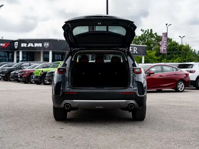 2025 Mazda CX-50 PREM in Cars & Trucks in Barrie - Image 8