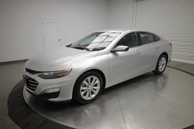 2022 Chevrolet Malibu LT in Cars & Trucks in Calgary - Image 4