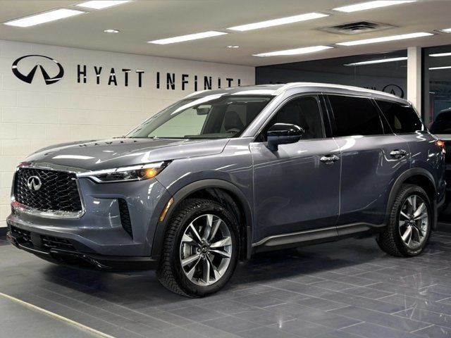 2025 INFINITI QX60 LUXE in Cars & Trucks in Calgary