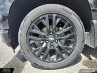 Short Box Crew Cab 1500 4WD – Black with Jet Black/Umber interior, driver memory seats and mirros, p... (image 5)