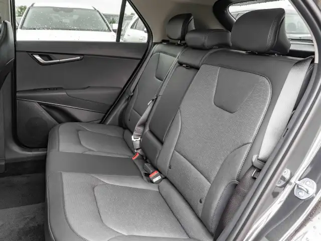 2025 Kia Niro dans Autos et camions dans Ottawa - Image 36