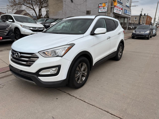 2014 Hyundai Santa Fe Sport FWD 4dr 2.4L in Cars & Trucks in Hamilton - Image 3