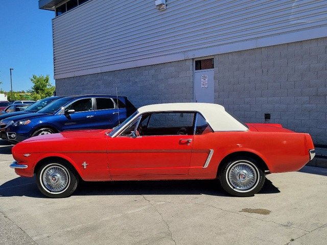 1965 Ford Mustang V8 4.7L 289 MOTOR **AUTOMATIC-RED LEATHER-WHIT in Classic Cars in City of Toronto - Image 2