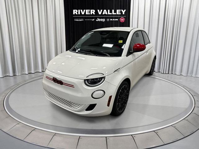 2024 FIAT 500e in Cars & Trucks in Strathcona County - Image 3