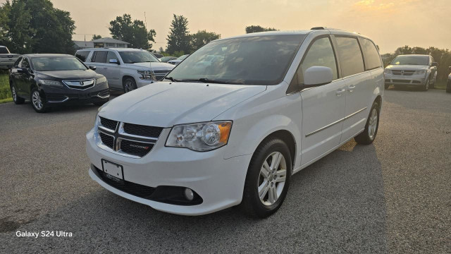2016 Dodge Grand Caravan Crew in Cars & Trucks in London