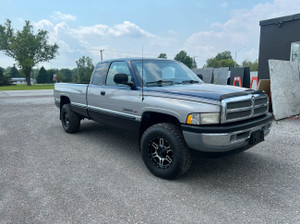 1998 Dodge Ram 1500 Laramie SLT