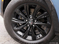 Experience the agile handling and sophisticated style of the 2024 Buick Envista Sport Touring. This... (image 5)
