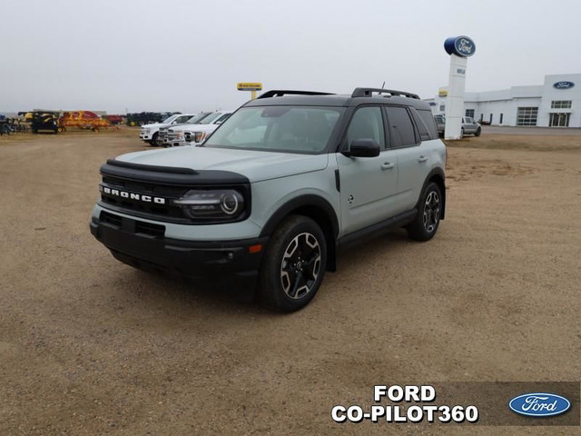 2023 Ford Bronco Sport Outer Banks - Leather Seats in Cars & Trucks in Lloydminster - Image 2
