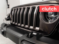 NO ACCIDENTS / CLEAN CARFAX / Auto Dimming Rearview Mirror, Front Heated Seats, Climate Control and... (image 5)