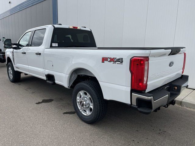 2025 Ford Super Duty F-350 SRW XLT in Cars & Trucks in Strathcona County - Image 3