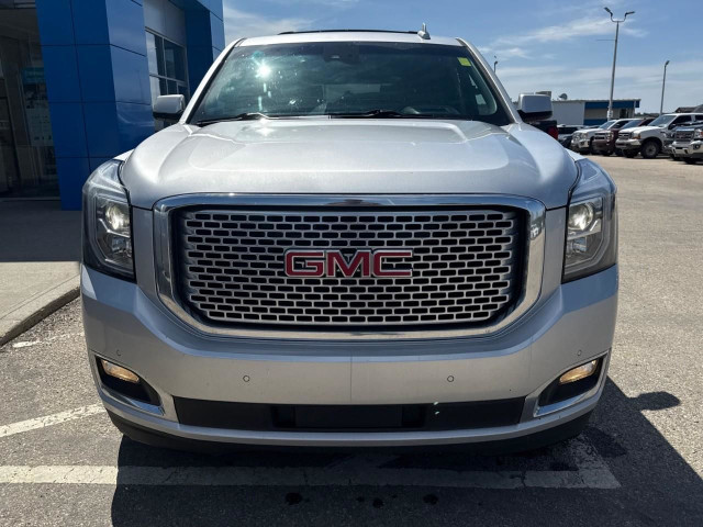 2017 GMC Yukon Denali in Cars & Trucks in St. Albert - Image 2