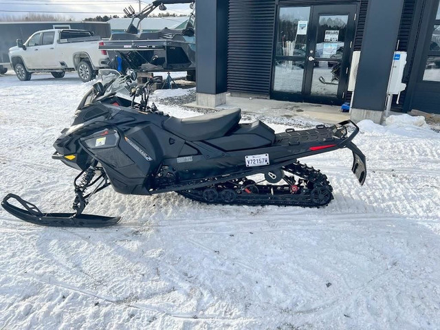 2024 Ski-Doo MOTONEIGE 2024 RENEGADE ADRENALINE 900 TURBO R in Snowmobiles in Shawinigan - Image 4