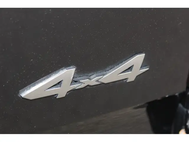 2021 Mercedes-Benz Sprinter Cargo Van \"4X4\" - \"3.0L DIESEL\"  in Cars & Trucks in City of Toronto - Image 14