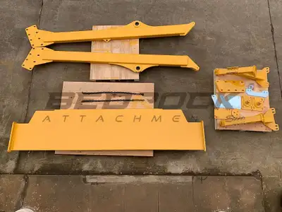 In stock, Tailgate fits John Deere 410E Articulated Truck Features: Complete set Including Rear Boar...