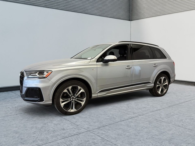 2021 Audi Q7 Progressiv AWD SLINE Black Optic 7 Passagers in Cars & Trucks in Laval / North Shore - Image 3