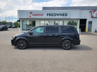 Recent Arrival! 3rd row seats: split-bench, 6.5 Touchscreen, Block heater, Fully automatic headlight... (image 1)