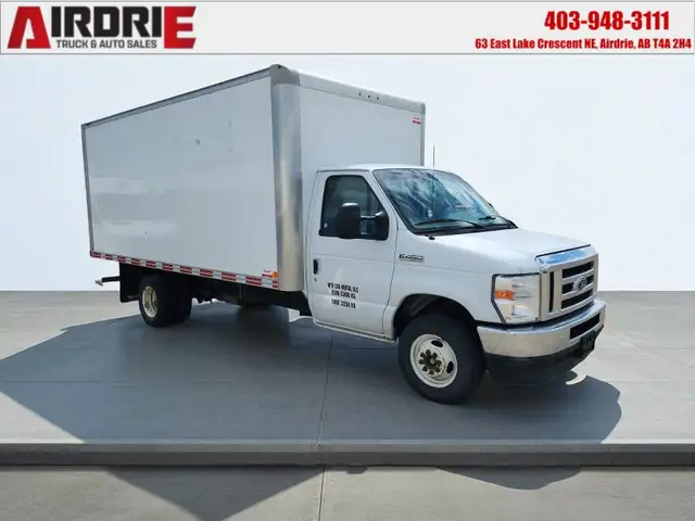 2021 Ford E-450 16FT Cube Van Cutaway DRW in Cars & Trucks in Calgary - Image 2