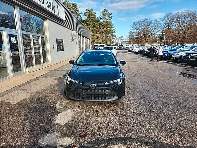 2021 Toyota Corolla LE CLEAN CARFAX!! Priced To Move, Amazing... in Cars & Trucks in Annapolis Valley - Image 2