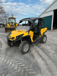 2013 Can-Am commander 800XT DPS Low Kms