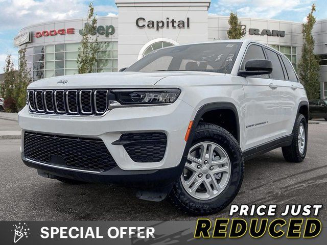 2024 Jeep Grand Cherokee Laredo | Adaptive Cruise | in Cars & Trucks in Edmonton
