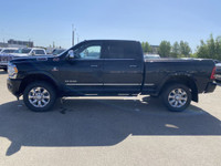 How about a heavy-duty pickup that can handle both demanding jobs and upscale comfort? Meet our 2022... (image 4)