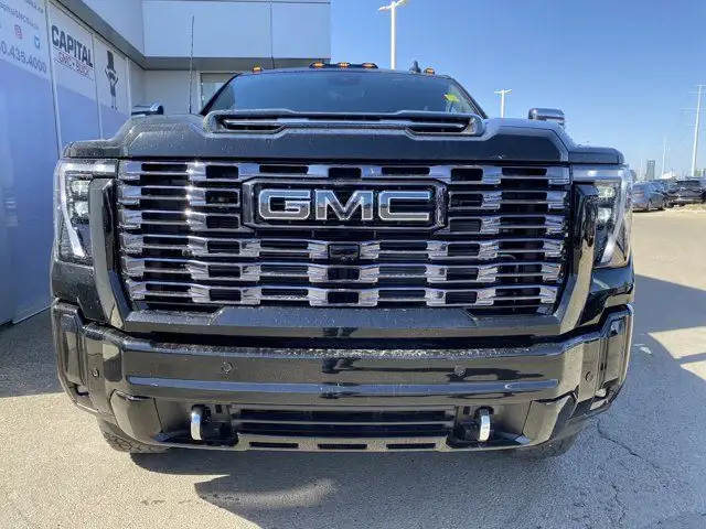 2025 GMC Sierra 3500HD Crew Cab Denali Ultimate in Cars & Trucks in Edmonton - Image 10