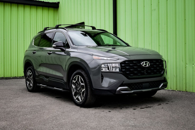 2023 Hyundai Santa Fe Urban AWD • HEATED SEATS • CP/AA • NAVIGAT in Cars & Trucks in Cornwall
