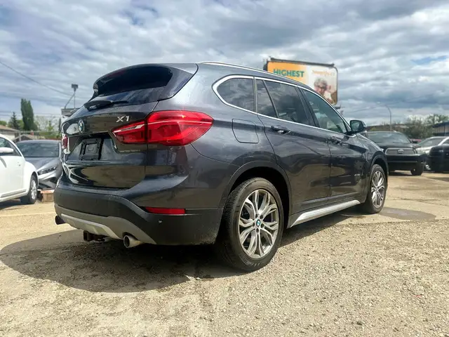 2017 BMW X1 xDrive28i in Cars & Trucks in Edmonton - Image 10
