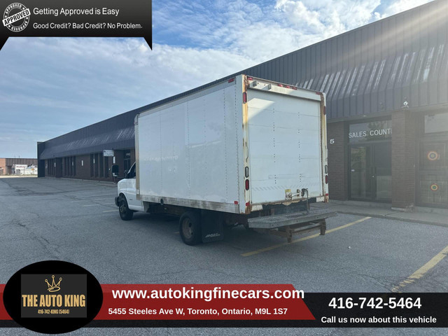 2015 Chevrolet Express Commercial Cutaway HEAVY DUTY TRUCK*****  in Cars & Trucks in City of Toronto - Image 2
