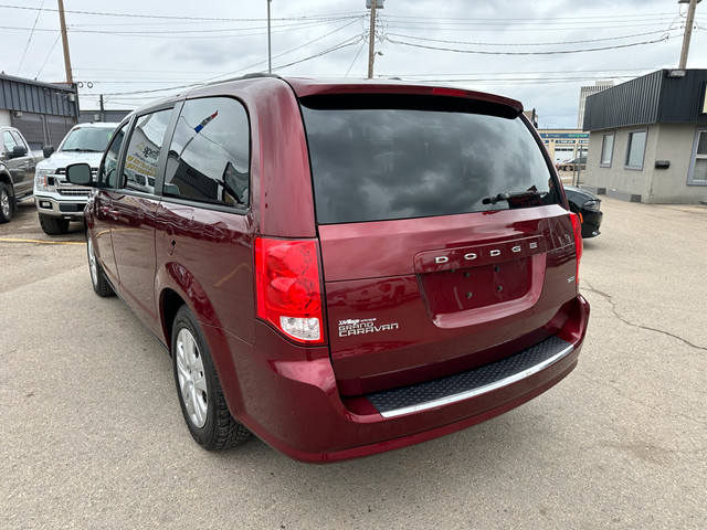 2017 Dodge Grand Caravan SXT - Power Windows in Cars & Trucks in Saskatoon - Image 3