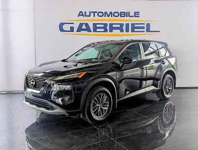 Comes equipped with: Power Mirrors, Halogen Headlamps, Courtesy lights, LED Headlights, LED Daytime...