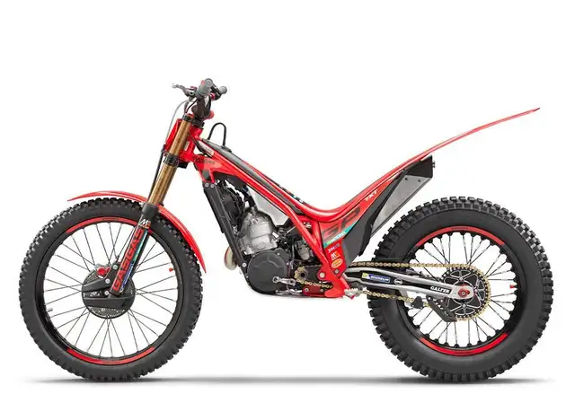 2025 GASGAS TXT GP 250 in Dirt Bikes & Motocross in Longueuil / South Shore - Image 3