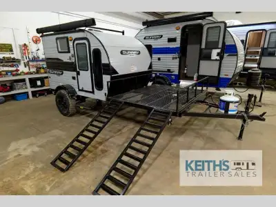 Sunset Park RV Sunray travel trailer 109E highlights: ATV Rack Outdoor Kitchen 54in.in. x 74in.in. D...