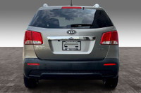 3.5 L 6 Cyl Engine Vehicle Options: Leather Interior, Sunroof, Rear Back Up Camera, Heated Seats, Bl... (image 3)