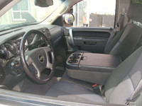 NORTH POINT MOTORS...CALL TEXT 780-224-7791 CHECK OUT THIS 11 CHEV 2500HD 4X4 CREW CAB SHORT BOX 6.0... (image 4)