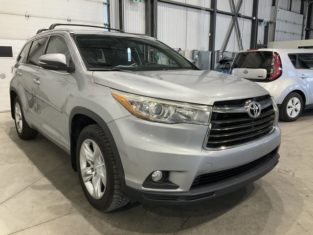 Toyota Highlander Traction intégrale 4 portes Limited 2015 à ven in Cars & Trucks in Laval / North Shore - Image 3