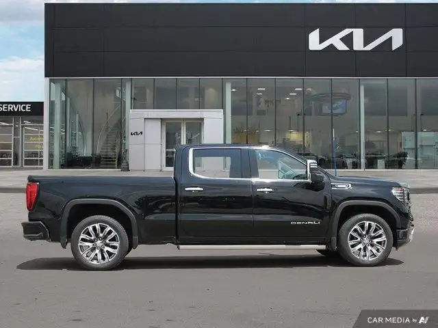 2023 GMC Sierra 1500 Denali | Accident Free | in Cars & Trucks in Guelph - Image 7