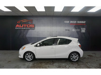  2013 Toyota Prius c TECHNOLOGY HYBRID AUTO CUIR TOIT OUVRANT BL