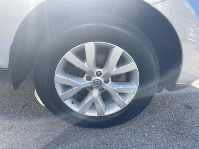 2012 Nissan Murano S S in Cars & Trucks in City of Toronto - Image 4
