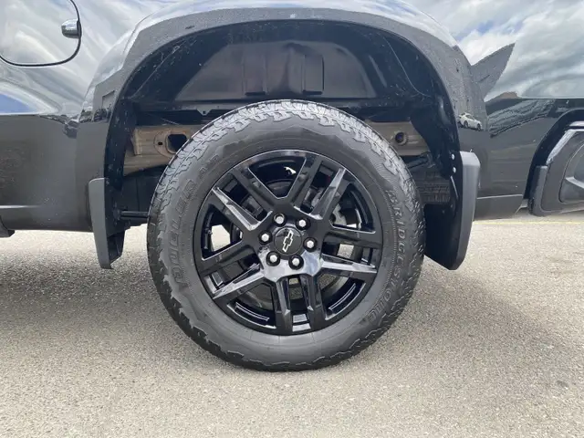 2022 Chevrolet Silverado 1500 RST dans Autos et camions dans Cornwall - Image 12