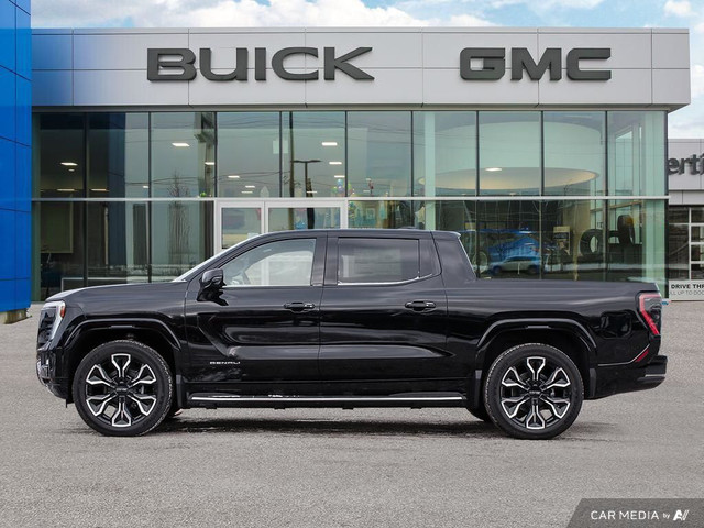 2025 GMC Sierra EV Denali in Cars & Trucks in London - Image 3