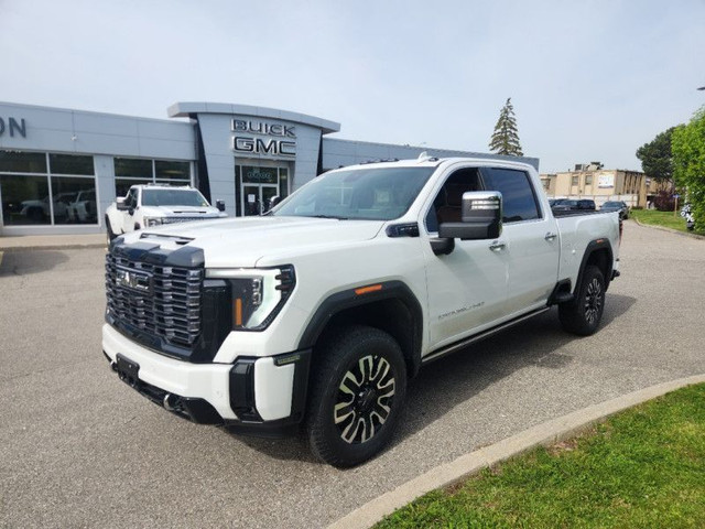 2025 GMC Sierra 3500HD Denali Ultimate in Cars & Trucks in Mississauga / Peel Region
