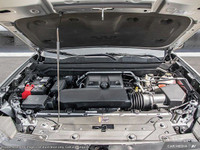 4WD Crew Cab AT4 Engine: Turbocharged Gas I4 2.7L/ L/100Km City: 14.8 L/100Km Hwy: 15.1 Safety Equip... (image 6)
