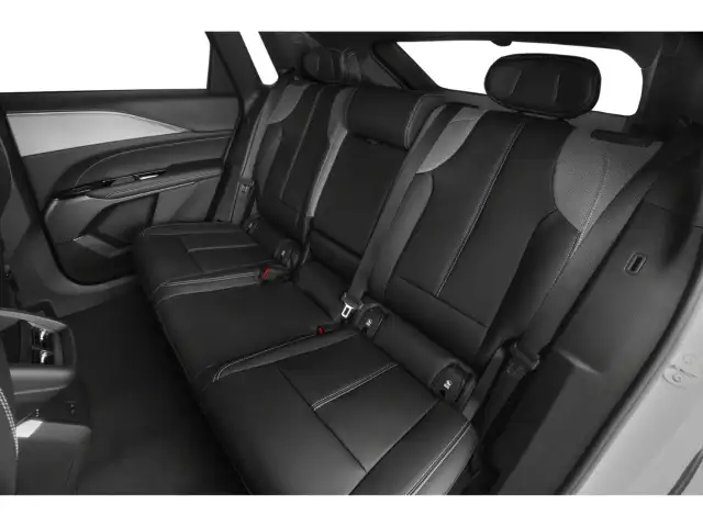 2025 Cadillac LYRIQ in Cars & Trucks in Oakville / Halton Region - Image 21