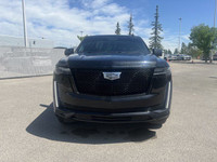 This Cadillac Escalade ESV delivers a Gas V8 6.2L/375 engine powering this Automatic transmission. E... (image 1)
