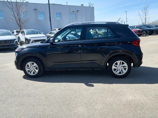 2023 Hyundai Venue Preferred | Lane Keep Assist | Backup Cam in Cars & Trucks in Edmonton - Image 3