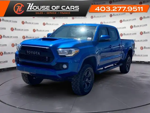 2017 Toyota Tacoma TRD Sport in Cars & Trucks in Calgary - Image 2