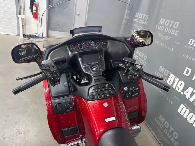 2010 Honda GL1800 Goldwing in Street, Cruisers & Choppers in Drummondville - Image 12