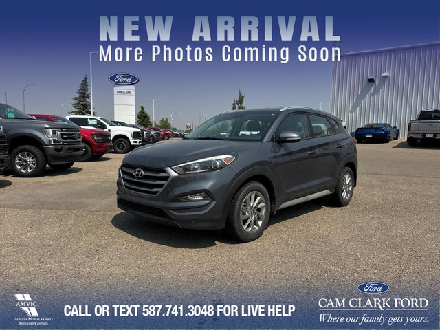 2018 Hyundai Tucson Premium 2.0L HEATED SEATS | HEATED STEERI... in Cars & Trucks in Red Deer
