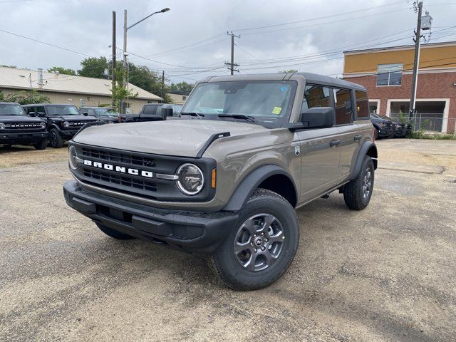 2025 Ford Bronco Big Bend in Cars & Trucks in Edmonton - Image 2